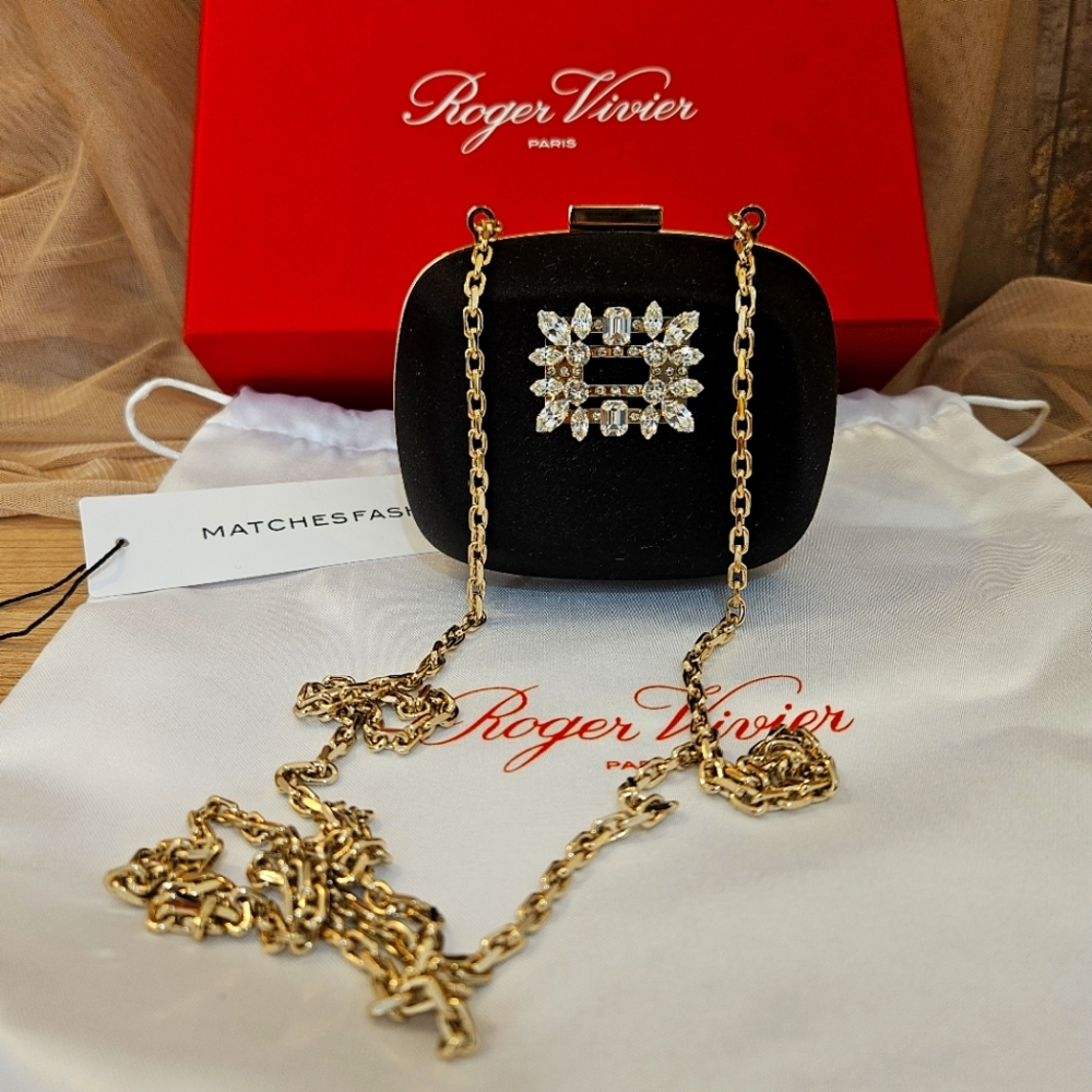 Roger Vivier Buckle Micro Chain Clutch Bag Black